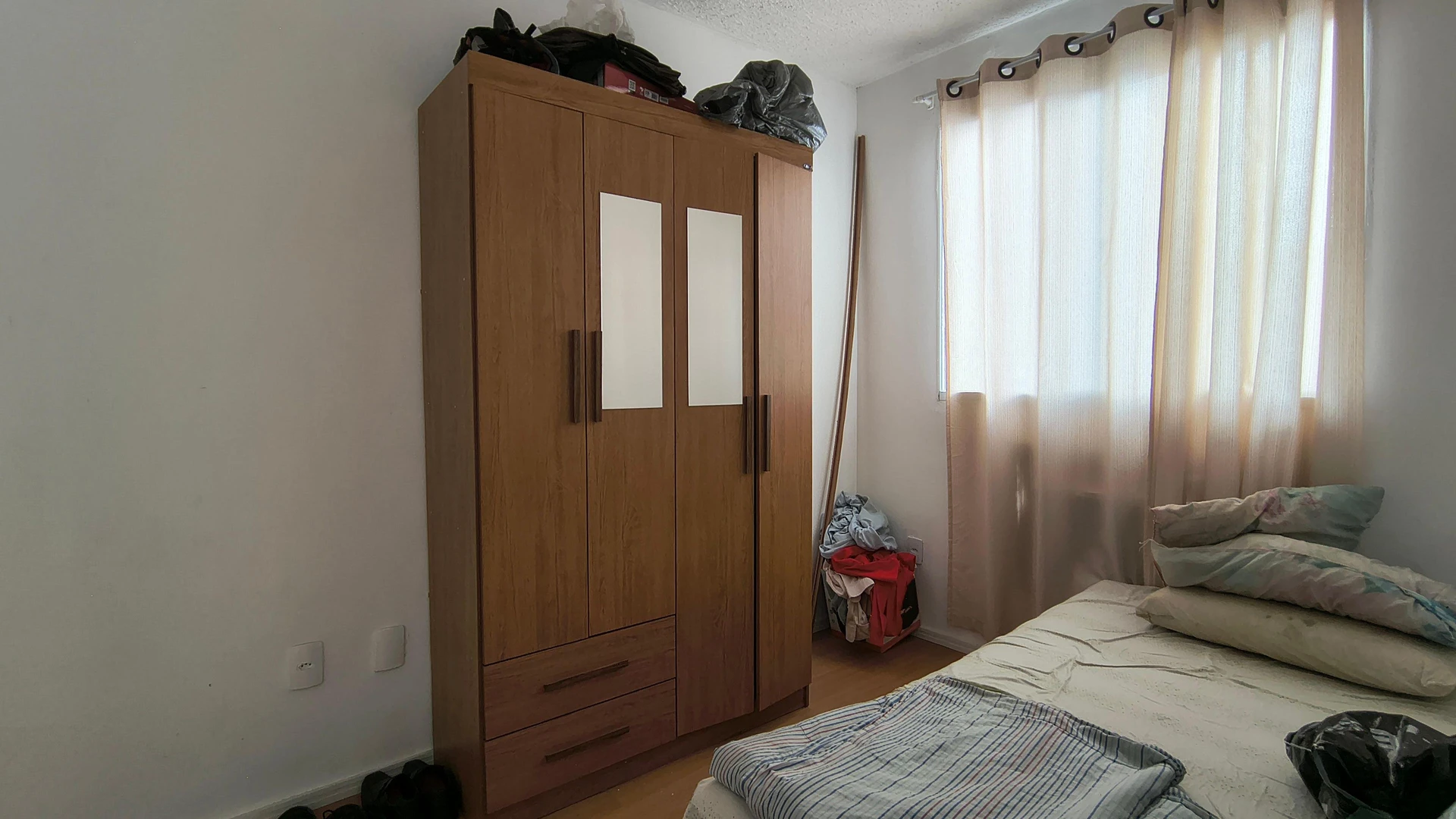 Furnished 2-bedroom apartment with 1 bathroom — photo 15