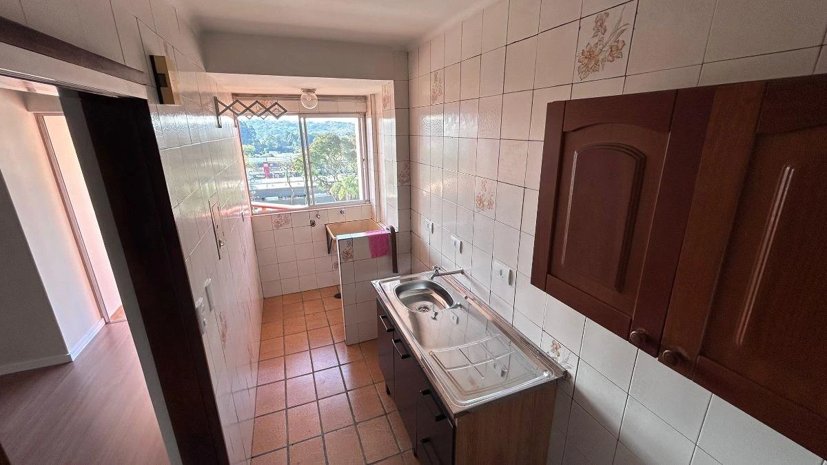 Unfurnished 67 m² apartment with 2 bedrooms — photo 2