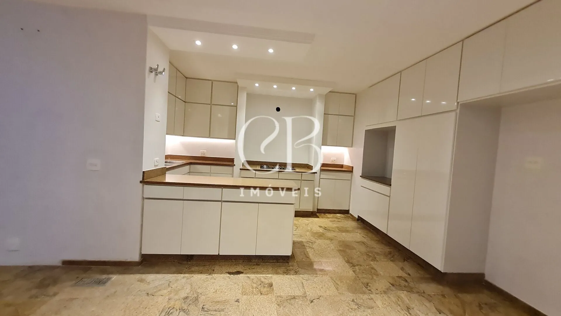 Apartment with 4 bedrooms and 4 bathrooms, 464 m² — photo 29