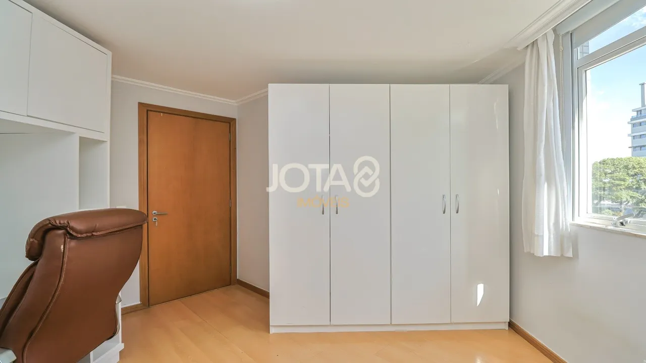 3-bedroom apartment with 129 m², private BBQ, 2 parking — photo 17