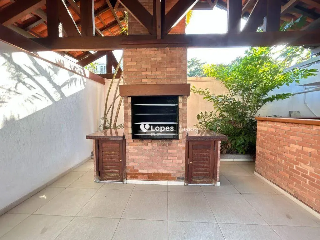 House with 5 en-suite bedrooms and an open gas kitchen — photo 57