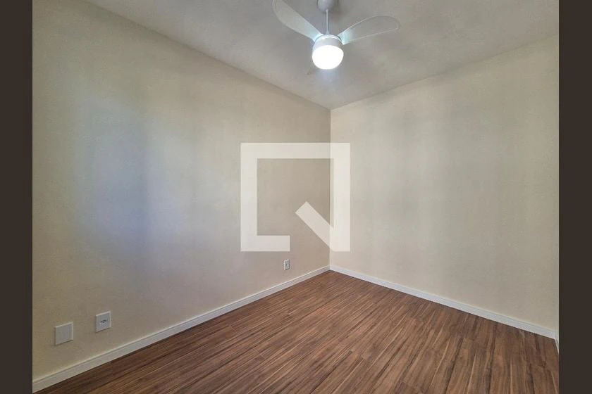 3-bedroom 63 m² apartment with a balcony — photo 11