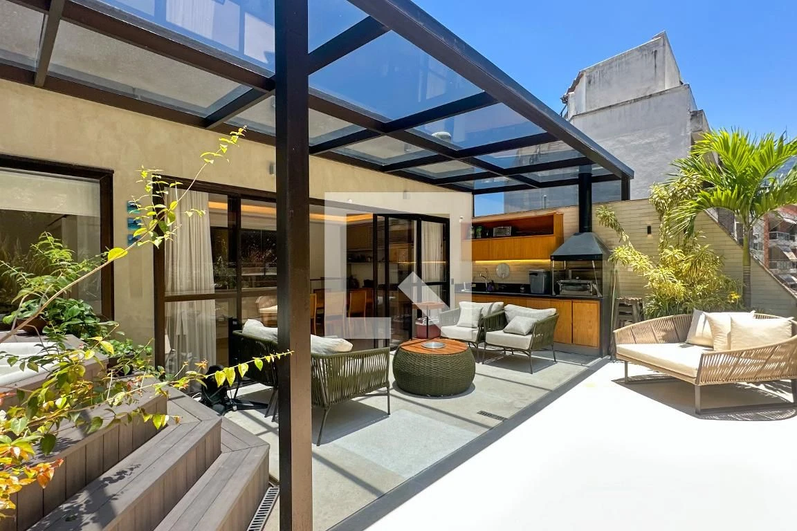 4-bedroom apartment with floor-to-ceiling windows — photo 12