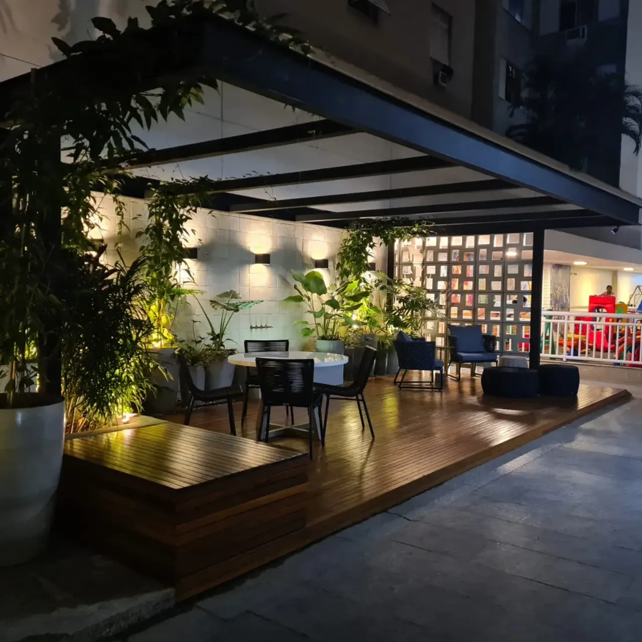 Apartamento de 58 m² com 2 quartos e 2 banheiros — photo 2