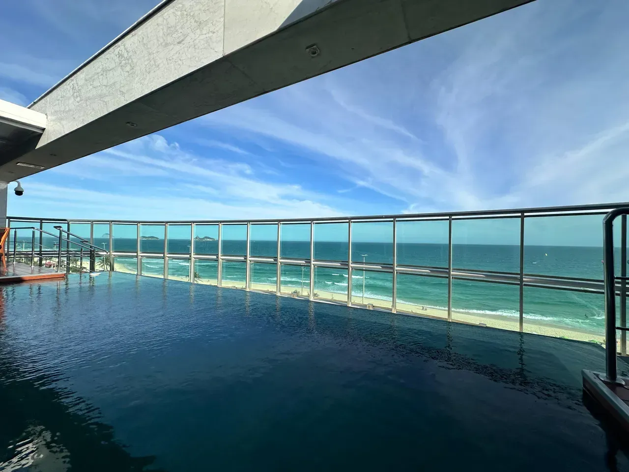 Furnished 4-bedroom apartment with 800 m² and 5 baths — photo 7