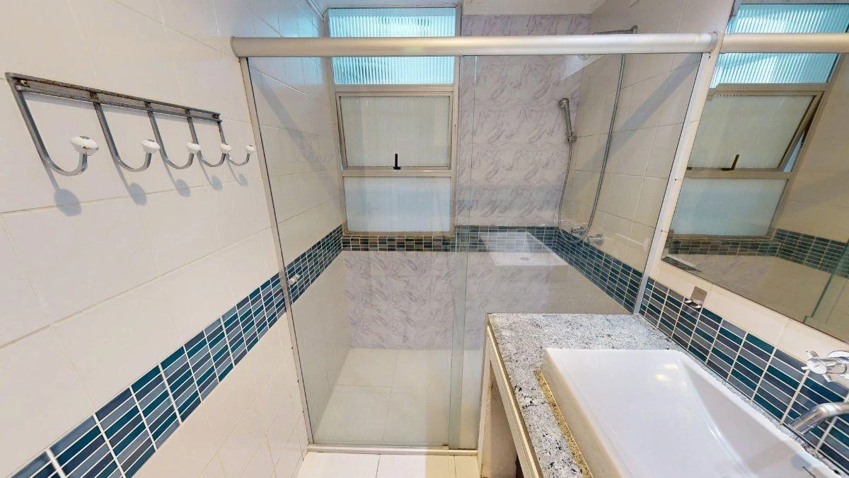 91 m² apartment with a home office and a washing machine — photo 33
