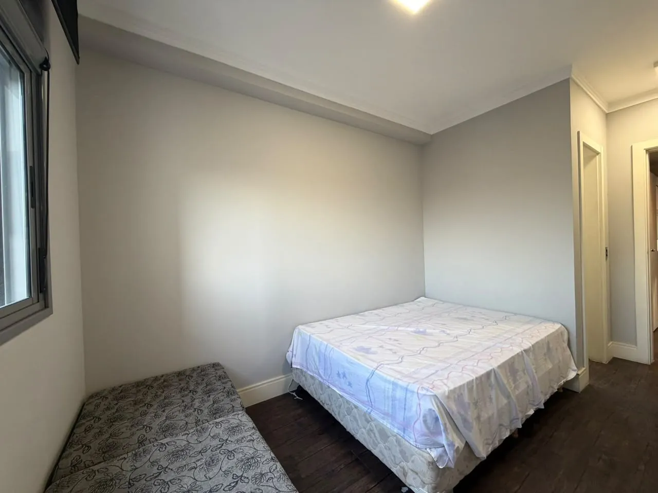 Floor-to-ceiling windows in a 3-bedroom apartment, 133 m² — photo 17