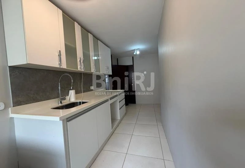 Apartamento de 2 quartos com banheira — photo 2