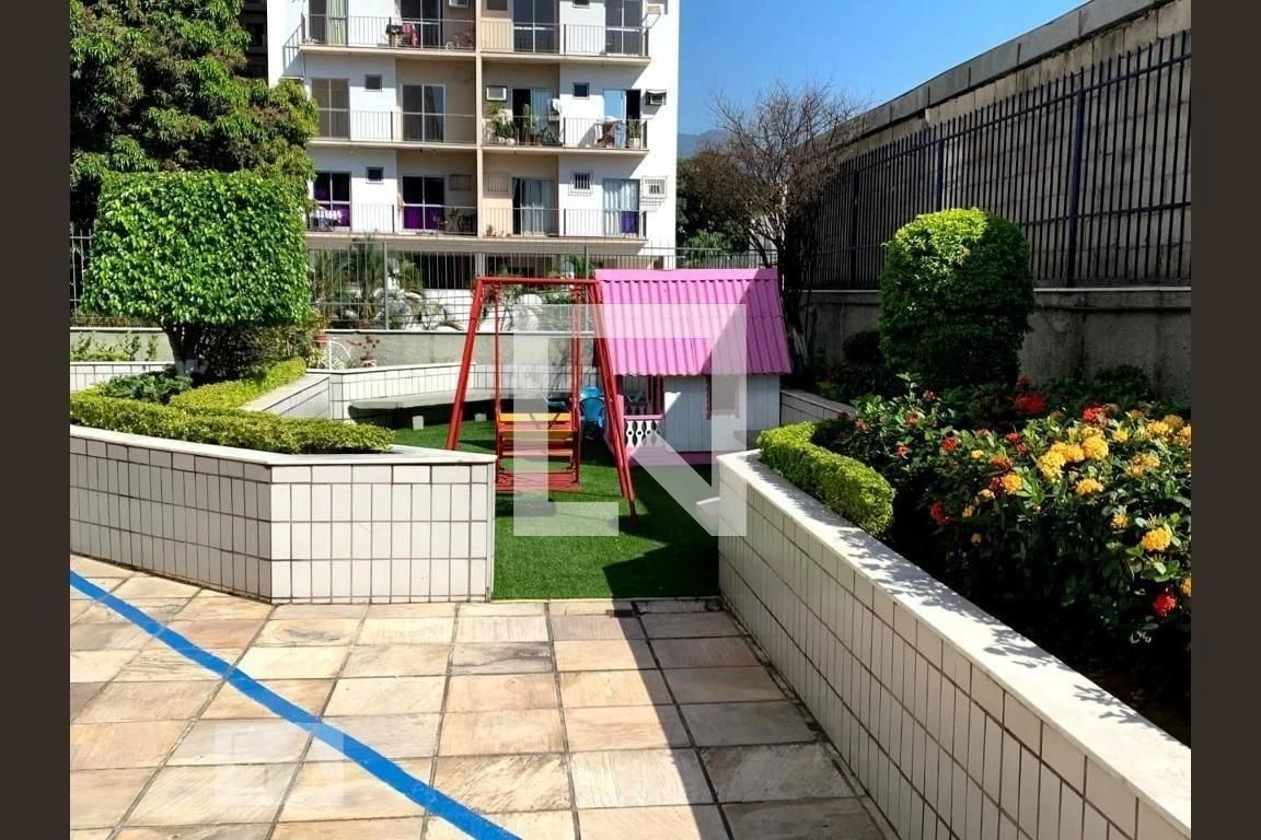 4-bedroom apartment in a building with a sauna — photo 14