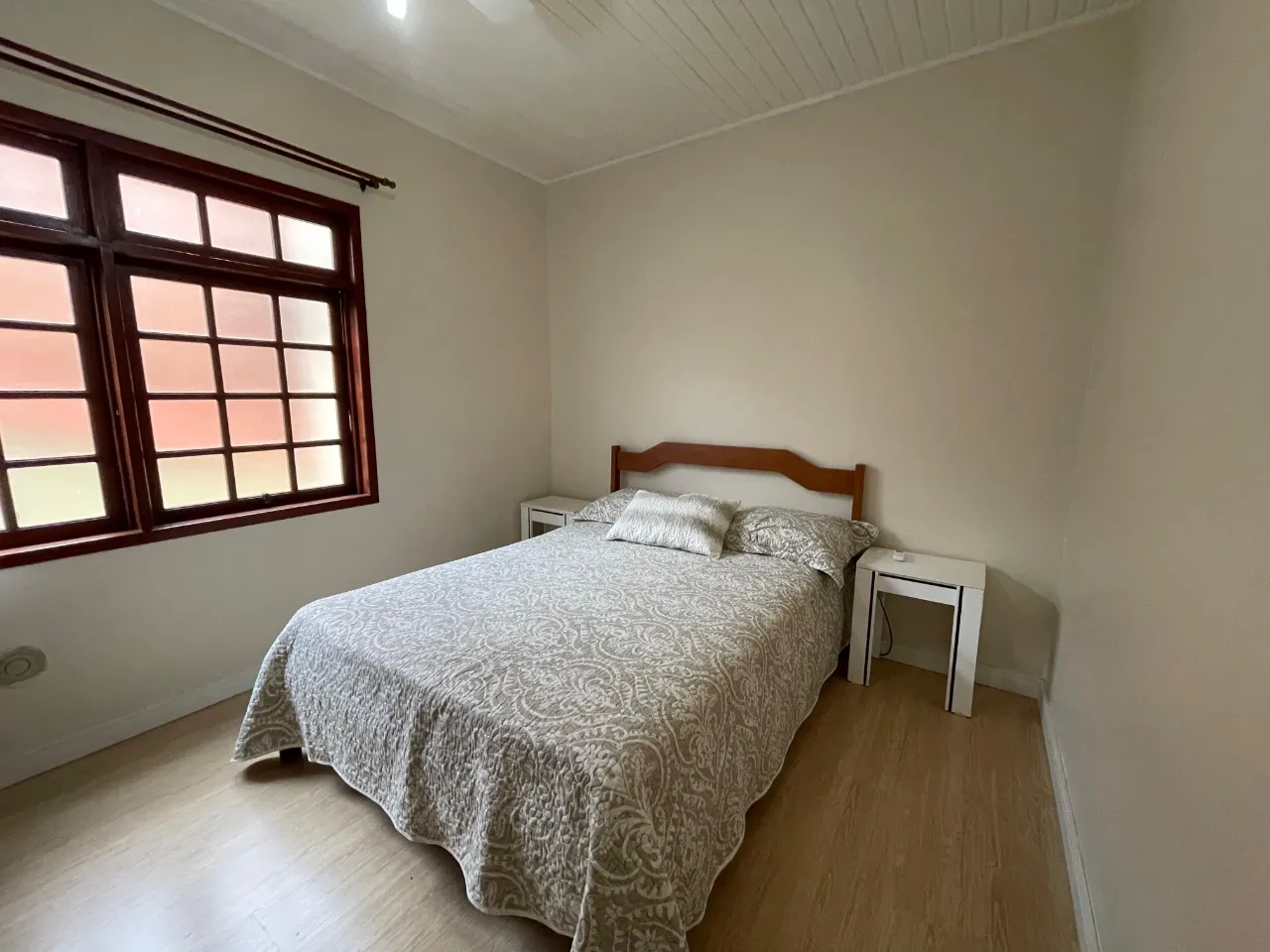 Furnished house with private garden and BBQ — photo 25