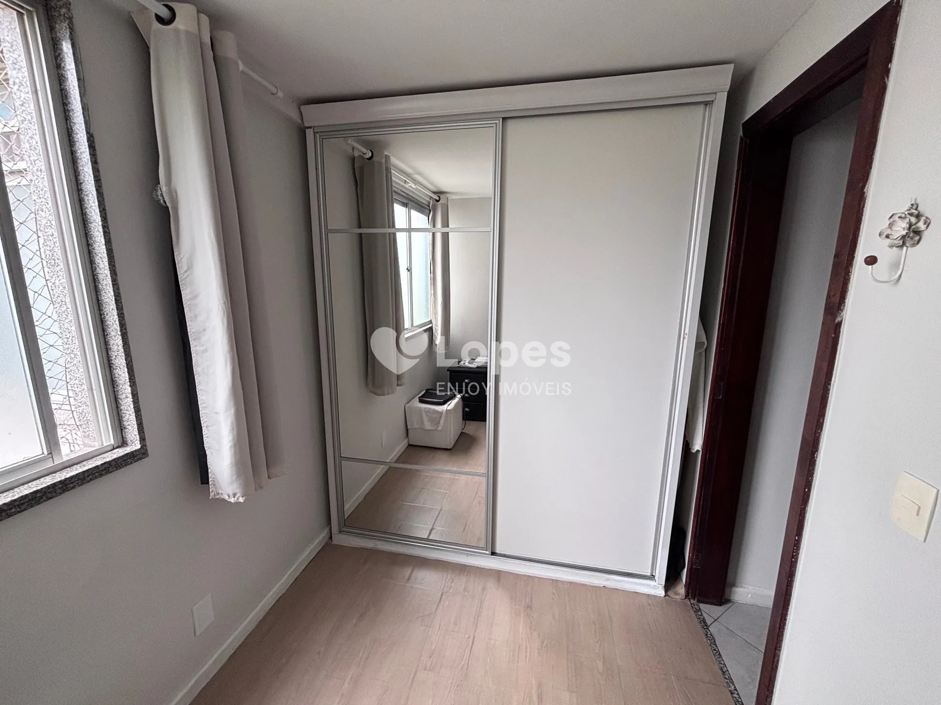 Квартира 103 м² із заскленим балконом та гардеробною — photo 12