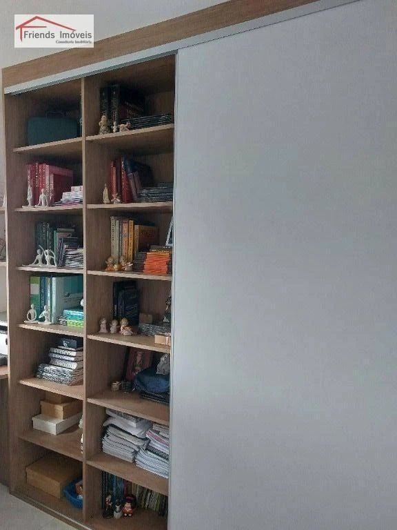 4-bedroom apartment in a building with a sauna — photo 39
