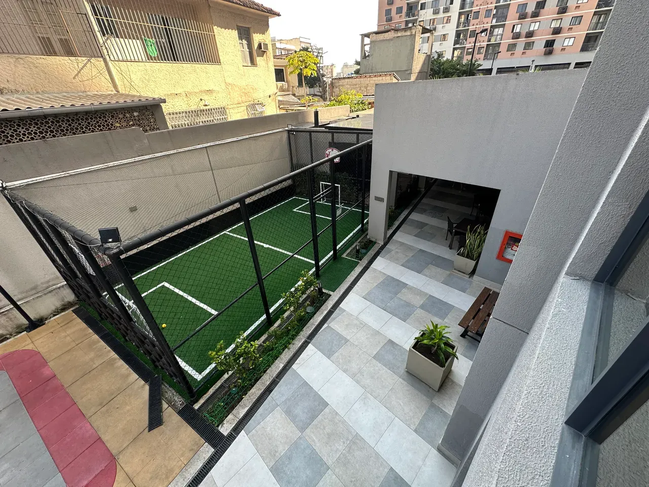 2-bedroom apartment with a washing machine — photo 20