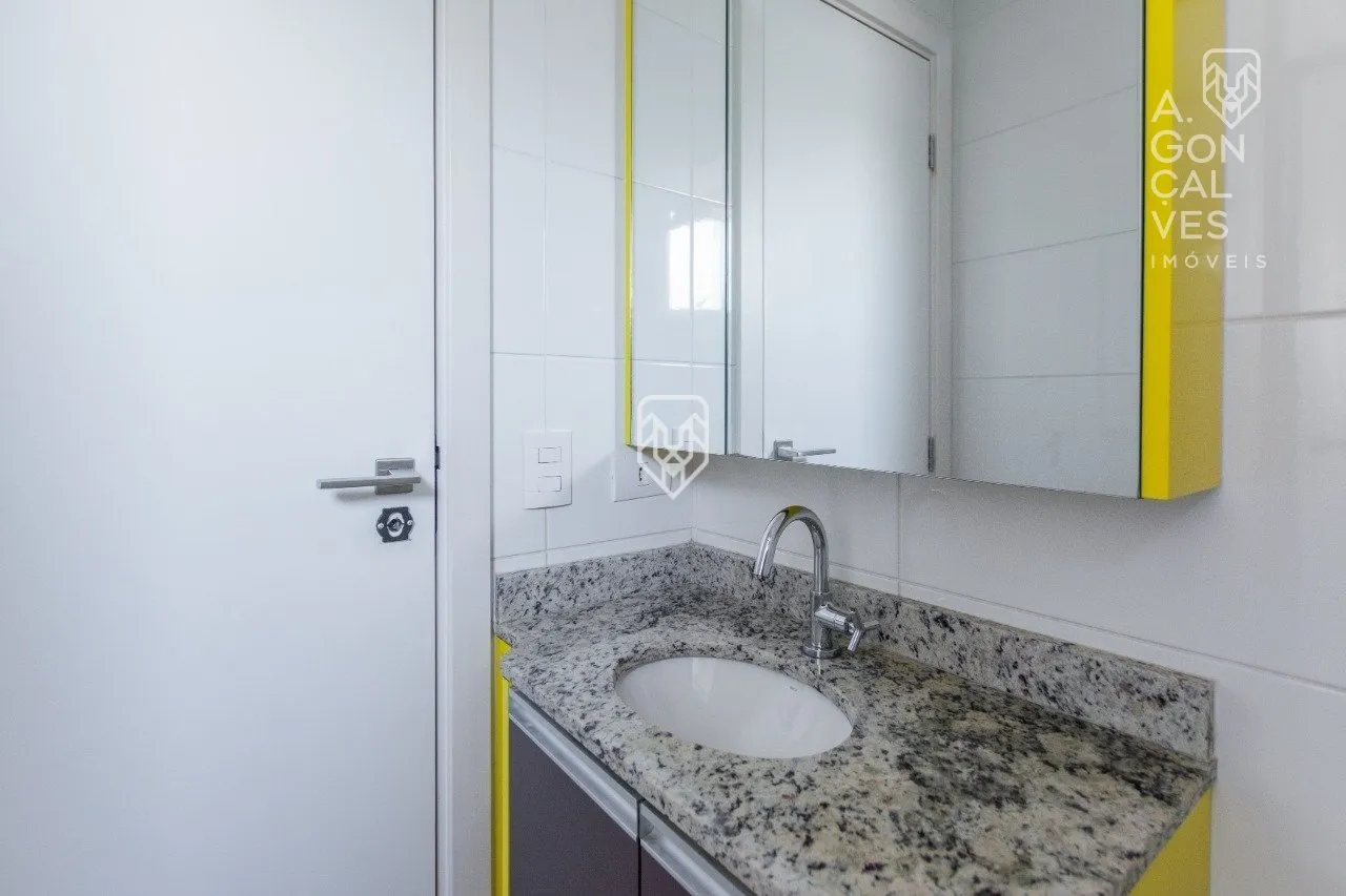 Apartamento mobiliado, 33 m², com varanda envidraçada — photo 41