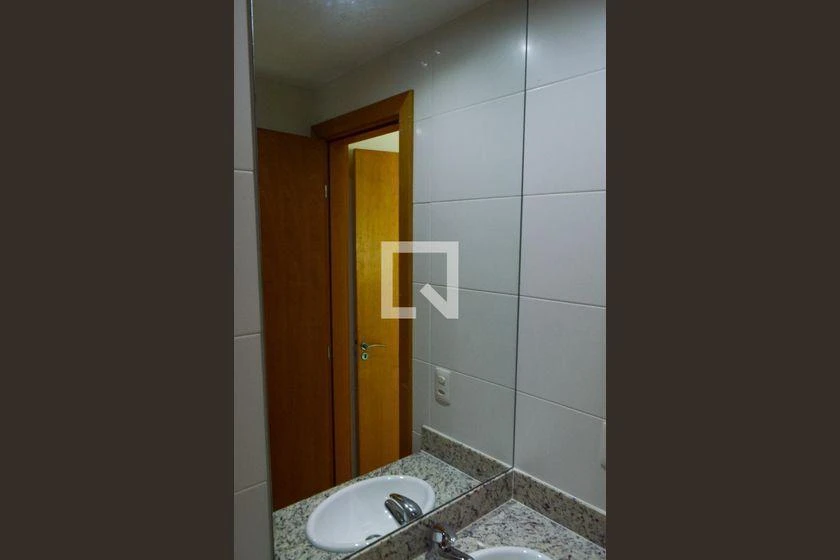 188 m² house with 4 en-suite bedrooms and 3 parking spots — photo 22