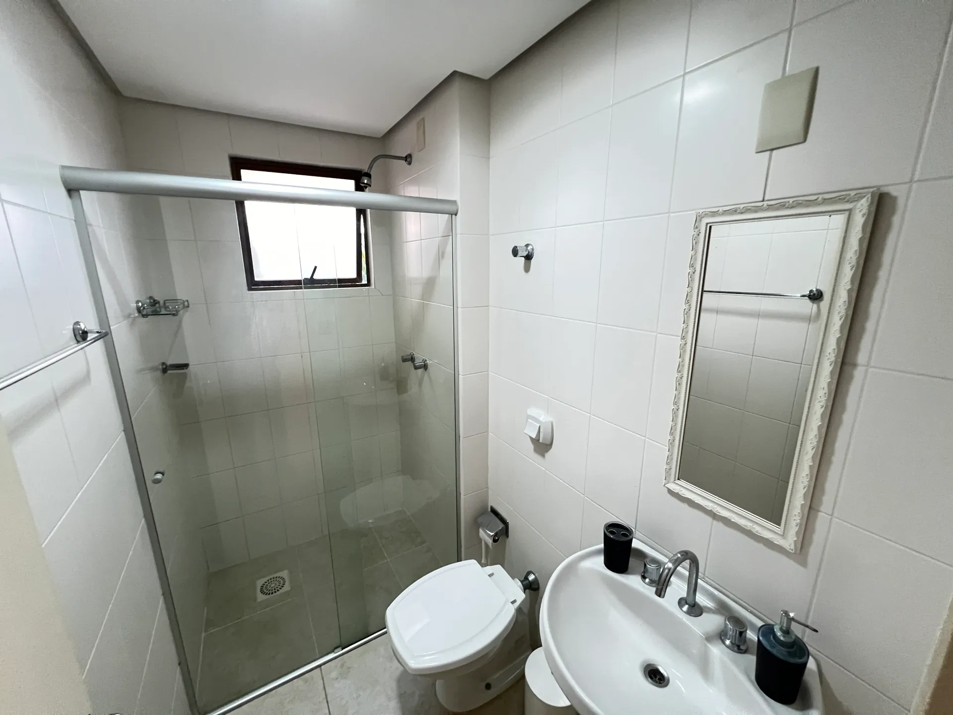 2-bedroom apartment with a grill on the balcony — photo 3