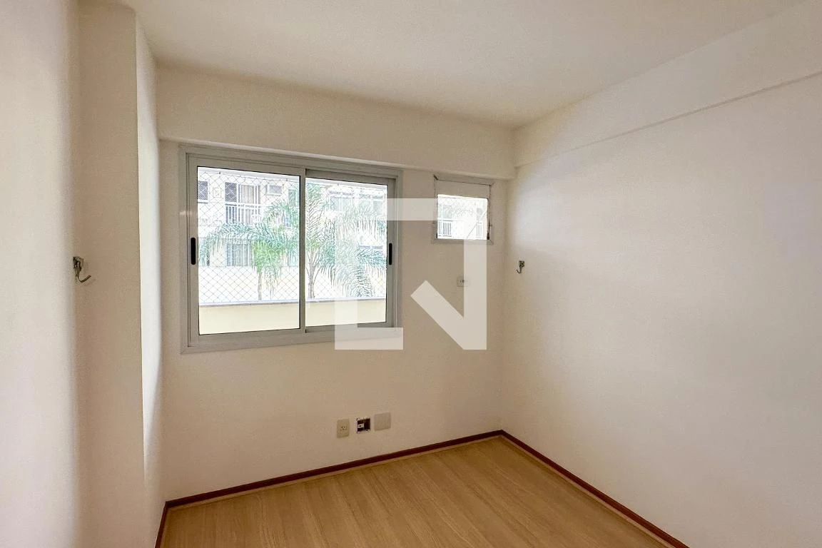 Mountain view in a 3-bedroom apartment, 87 m² — photo 9