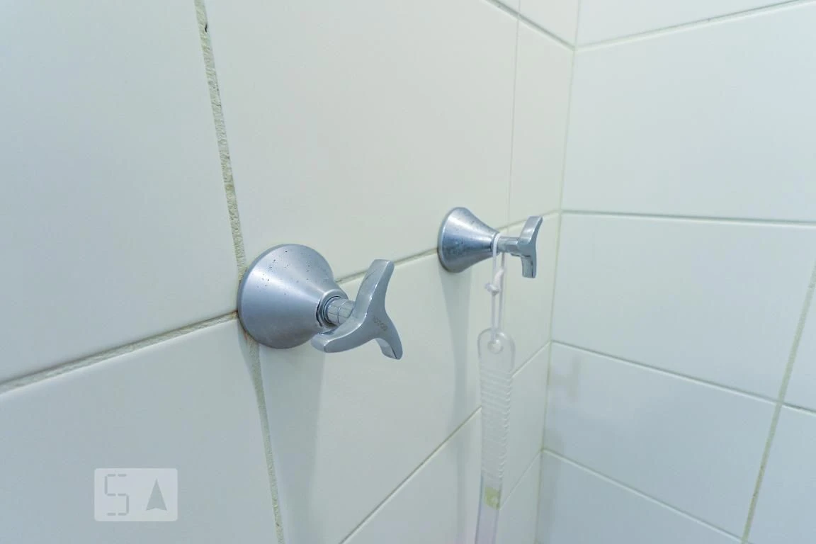 Rental apartment with 4 bedrooms and a glassed-in balcony — photo 70