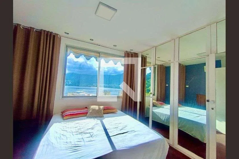 Apartamento de 4 quartos com cozinha integrada e 280 m² — photo 10