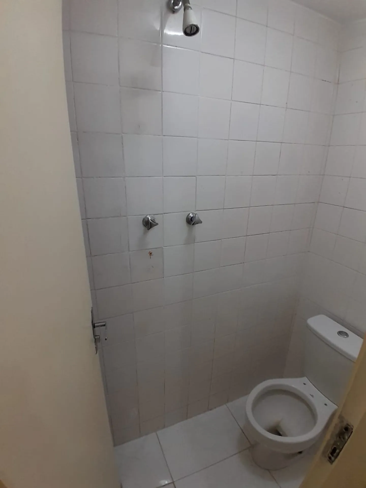 2-bedroom apartment in a building with a sauna — photo 33