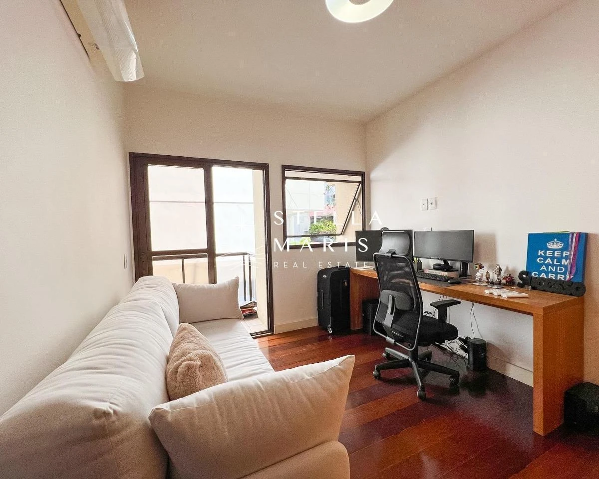 208 m² apartment with 3 bedrooms and 4 parking spots — photo 20