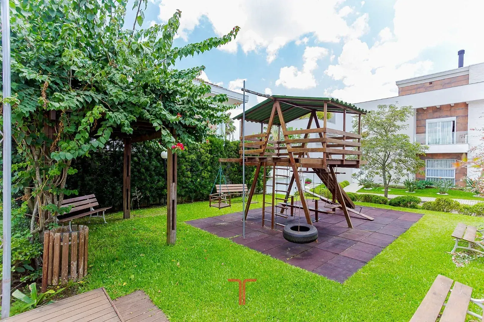 Дом 550 м² с 5 спальнями и приватным садом — photo 80