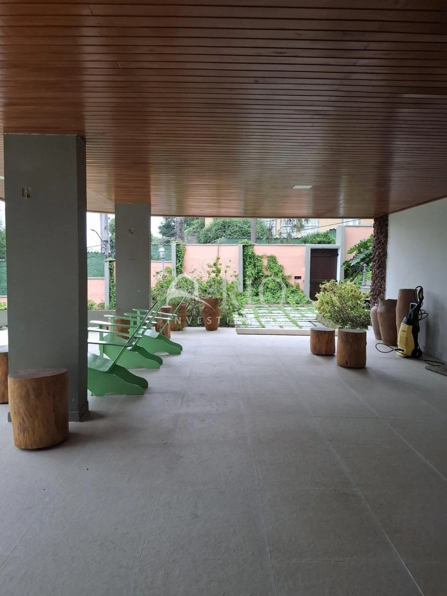 Unfurnished house with 4 bedrooms and 6 bathrooms, 945 m² — photo 7