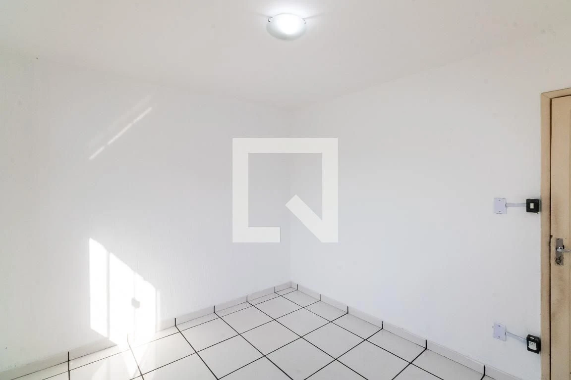 3-bedroom apartment with a separate gas-stove kitchen — photo 48