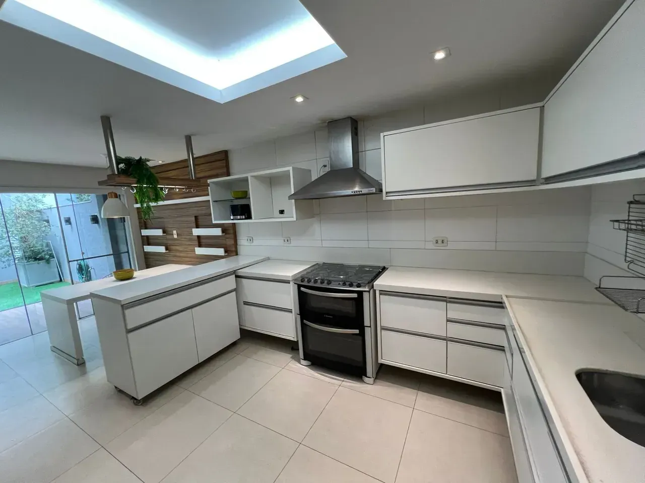 Casa com 5 quartos e 5 banheiros, 3 vagas — photo 5