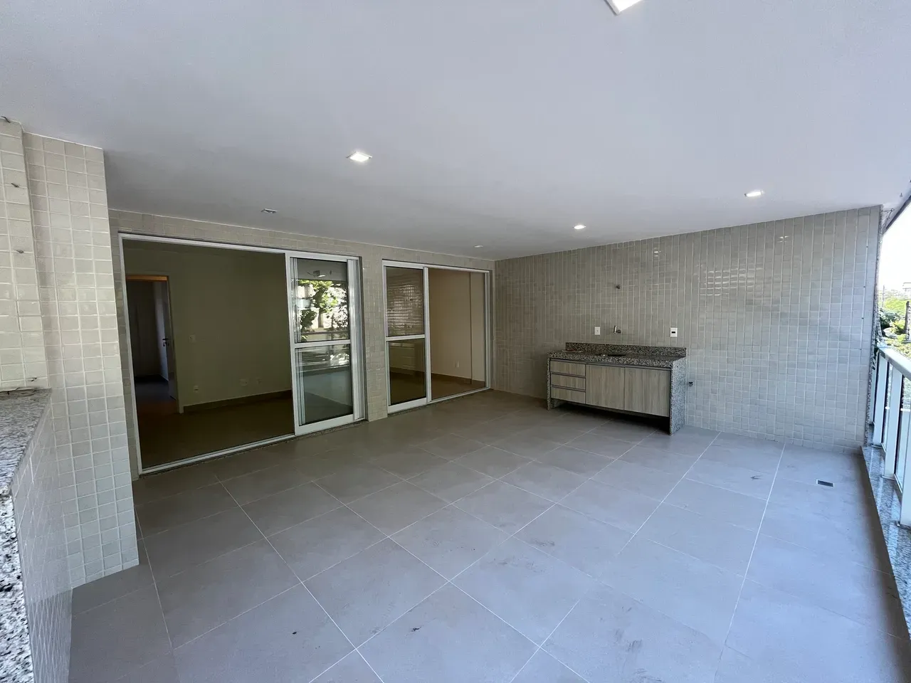 121 m² apartment on the 4th floor with 3 bedrooms — photo 11