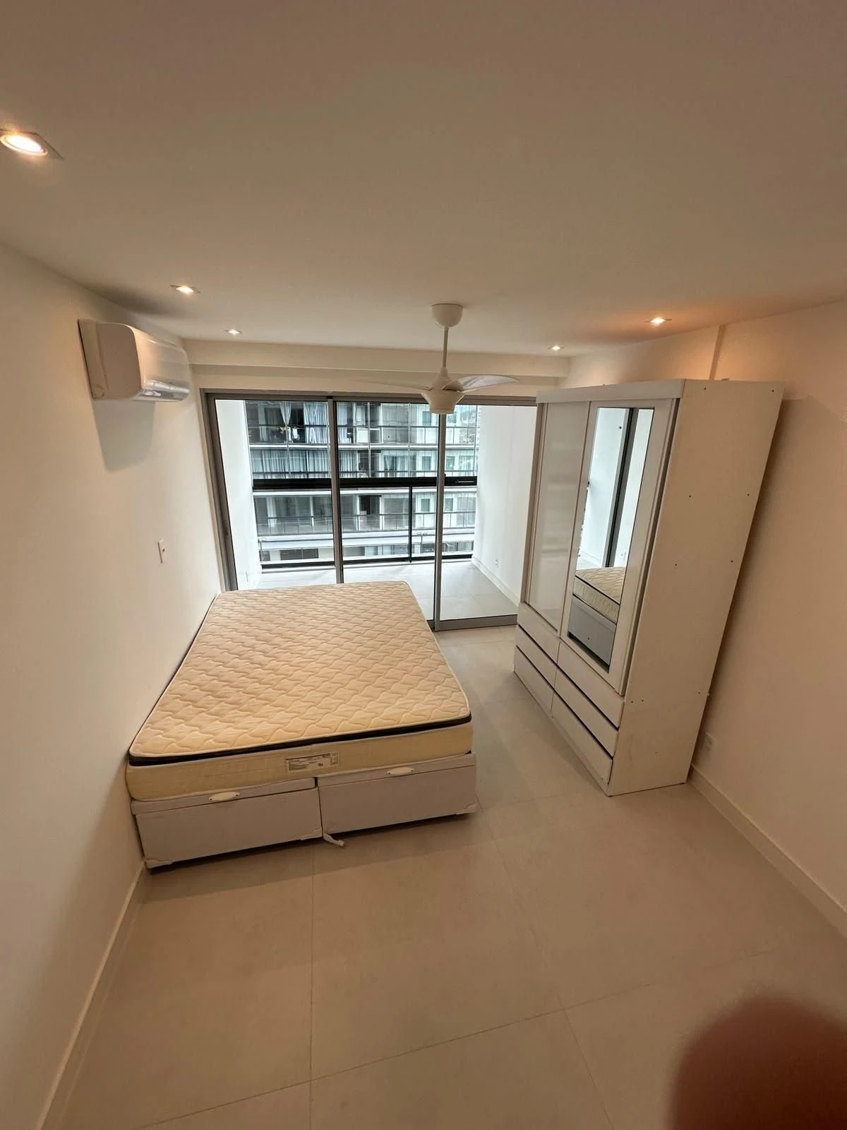 Floor-to-ceiling windows in a 2-bedroom apartment, 84 m² — photo 22