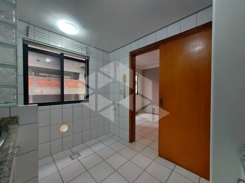 40 m² apartment with 1 bedroom and separate closed kitchen — photo 10