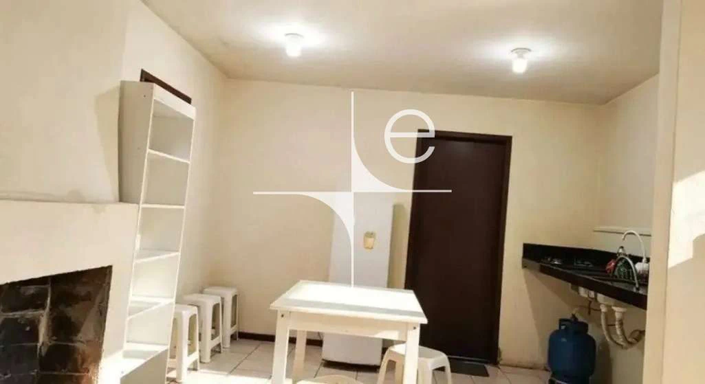 Casa com 2 quartos e quintal privativo — photo 2