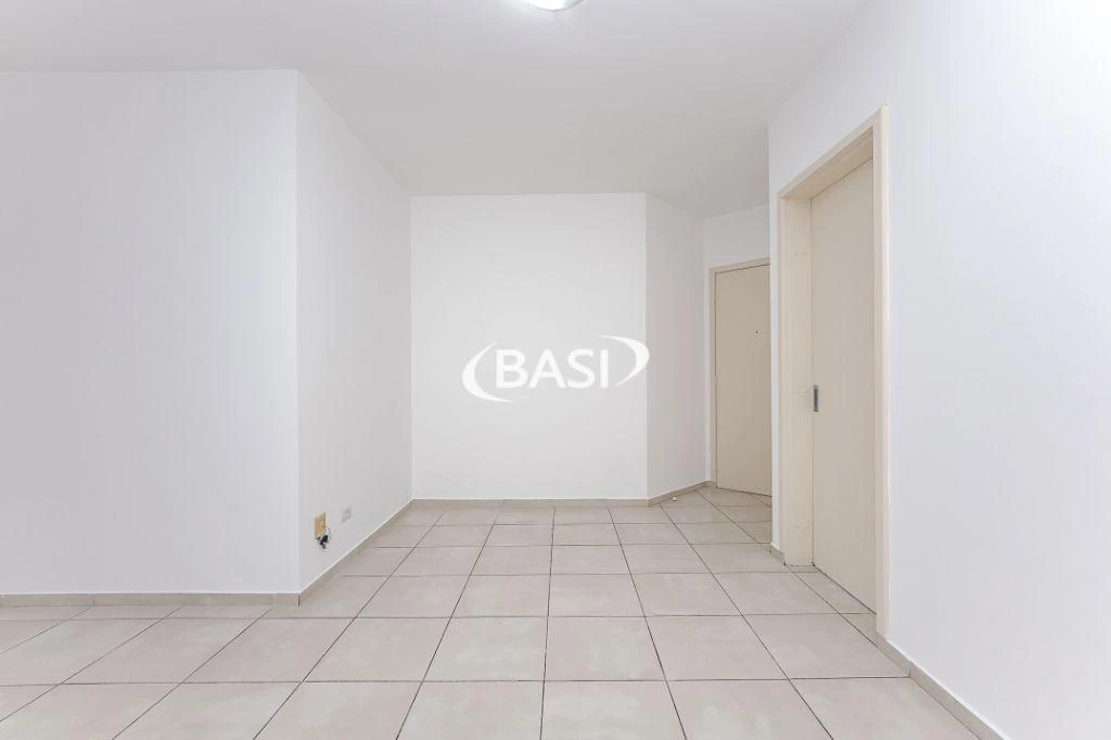 Квартира 84 м² з пральною машиною та балконом із грилем — photo 17