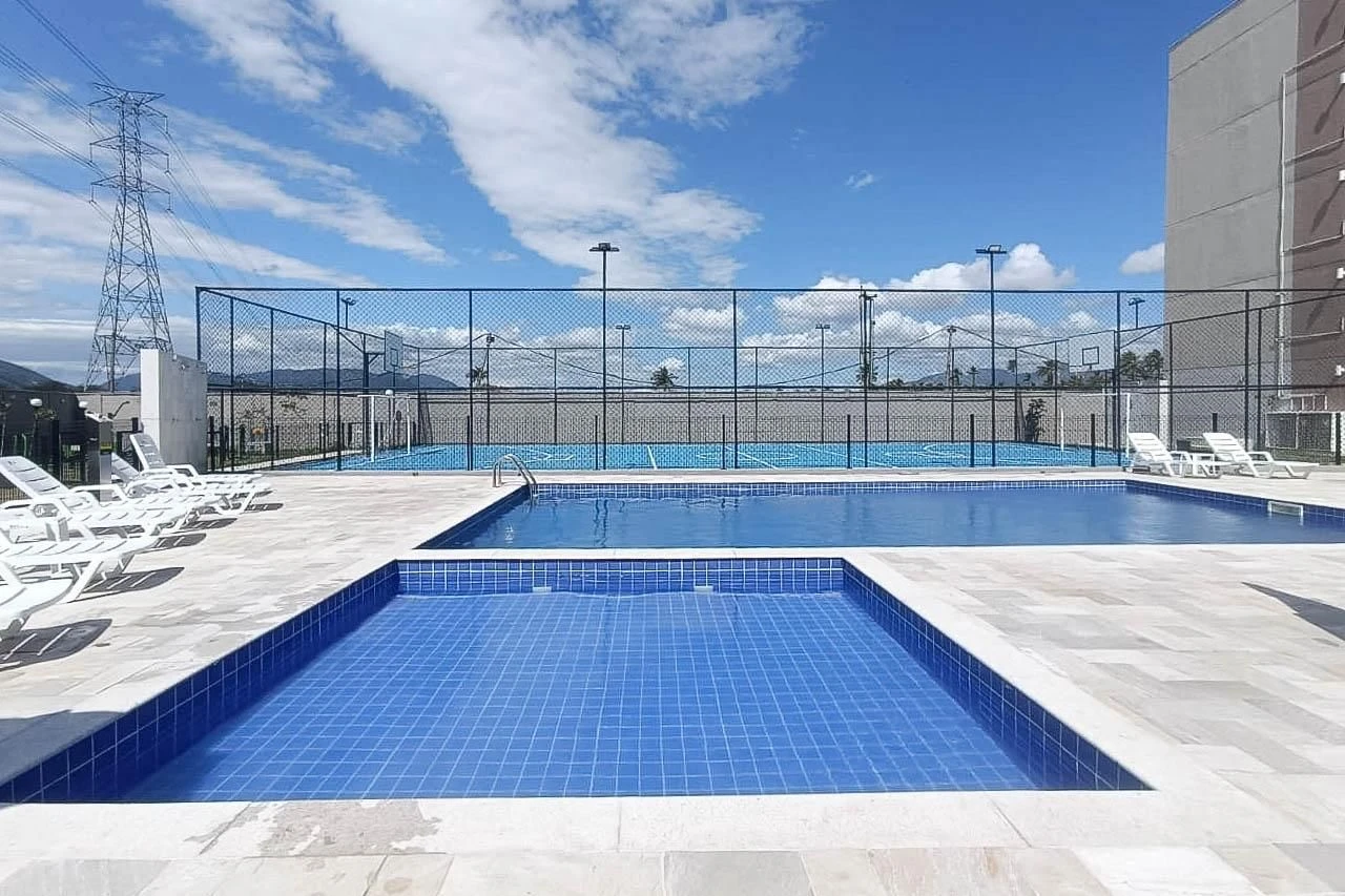 2-bedroom apartment in a building with a gym — photo 19