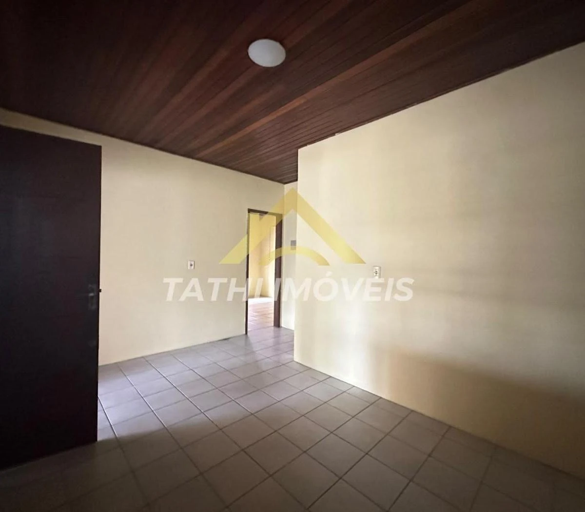 3-bedroom house, 300 m² — photo 9