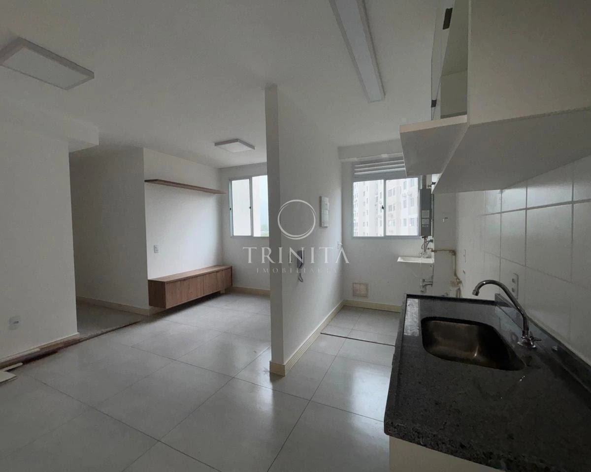 2-bedroom apartment with a mountain view — photo 9