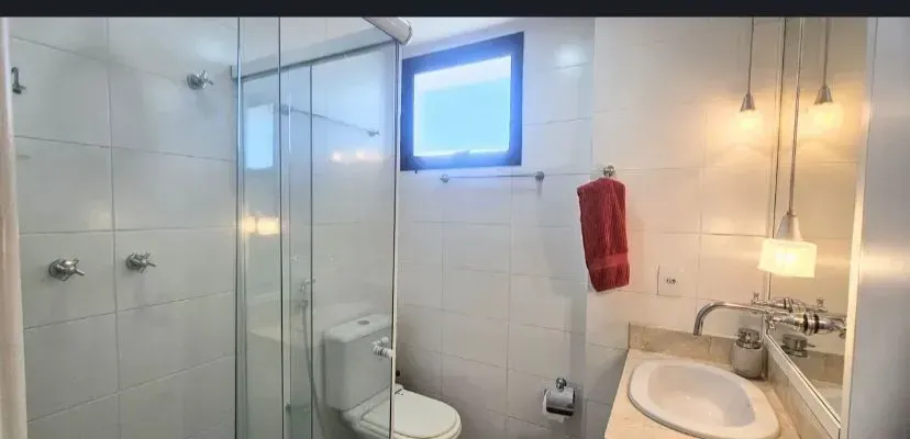 Furnished 167 m² apartment with 3 bedrooms and balcony — photo 3
