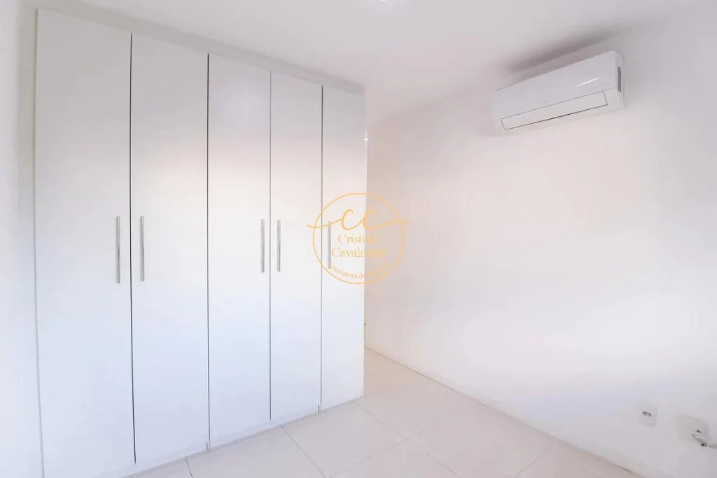 Furnished 2-bedroom apartment with 1 en-suite and balcony — photo 19