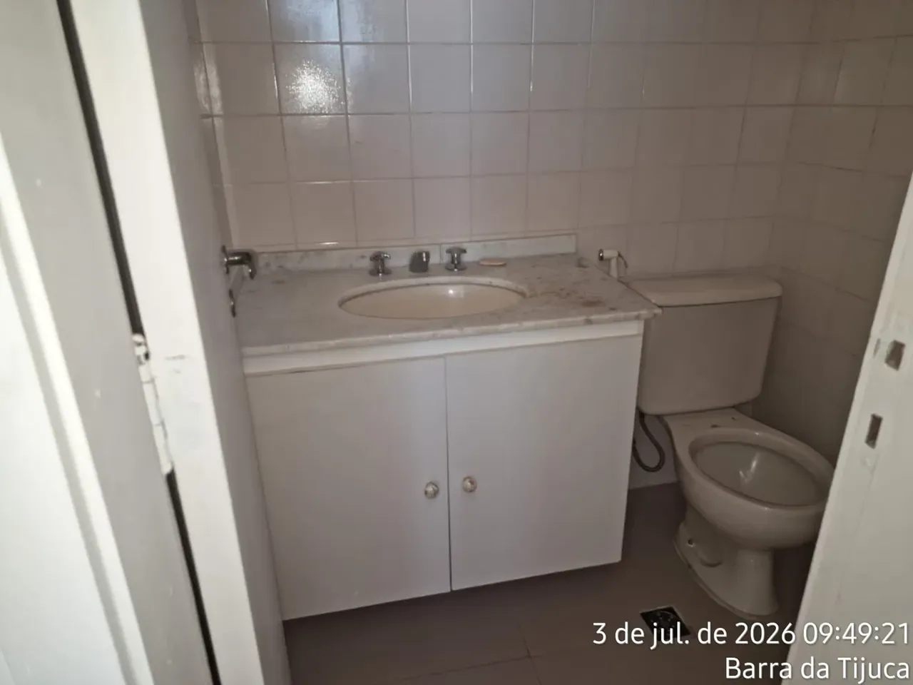 2-bedroom apartment in a building with a gym — photo 21