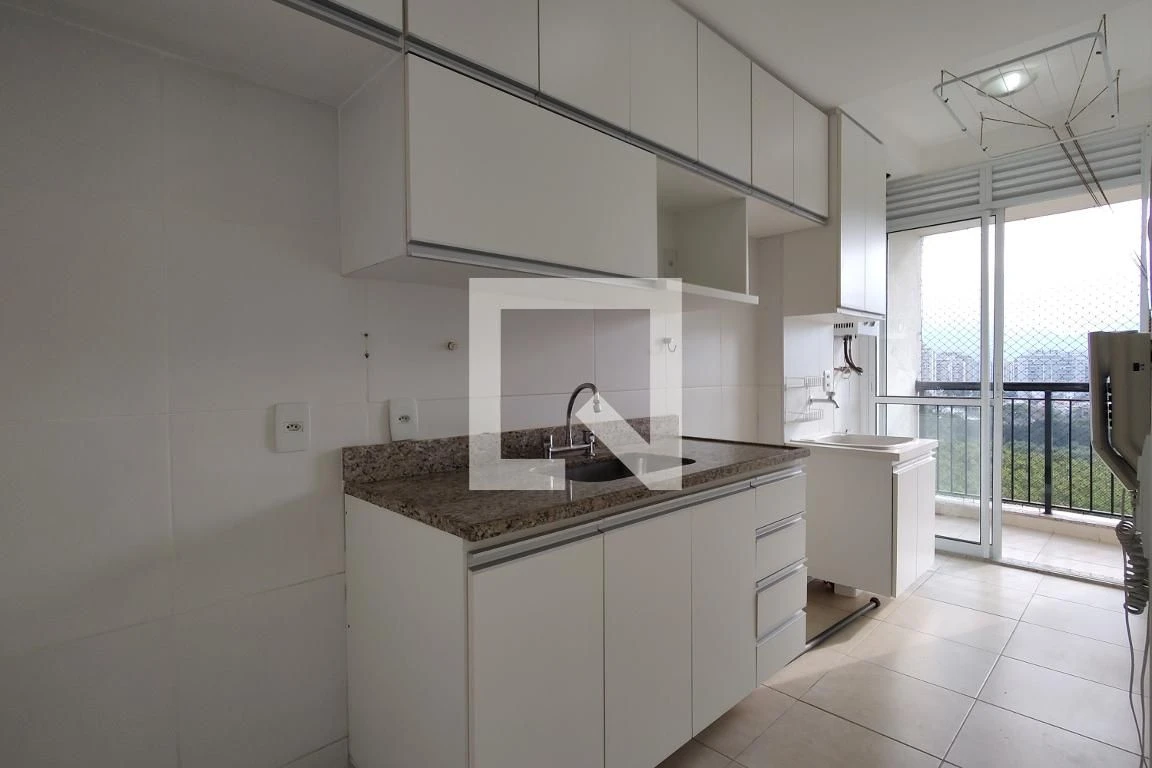 Apartamento, 70 m², com janelas do piso ao teto — photo 18