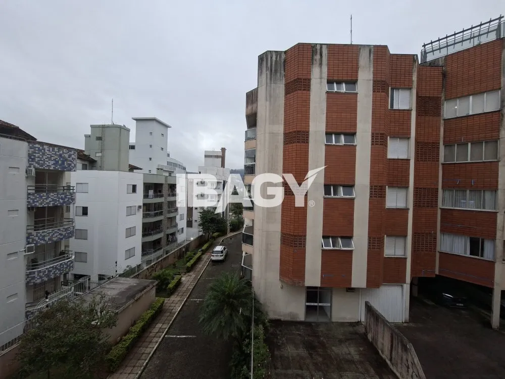 Furnished apartment with 3 bedrooms and a gas kitchen — photo 22