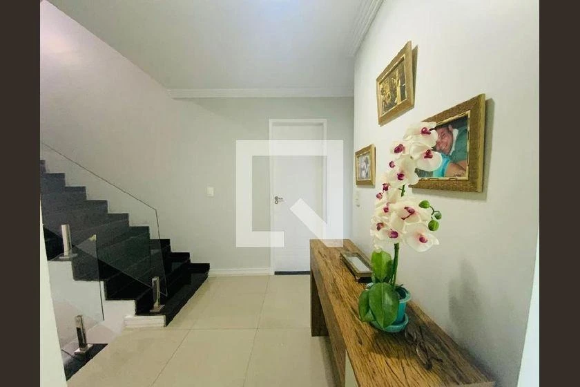 Casa amueblada de 288 m² con 4 suites y piscina — photo 39