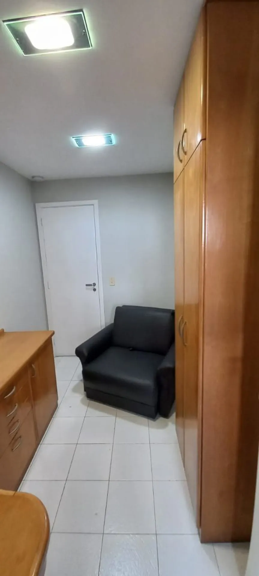 2-bedroom apartment with a washing machine — photo 17