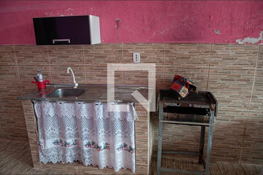 Furnished house with a gas stove kitchen and 2 bedrooms — photo 26