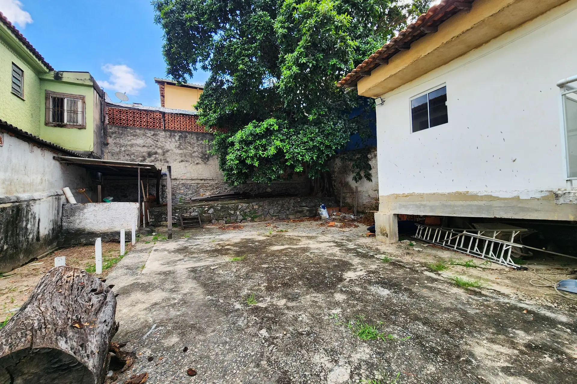 Furnished house with 3 bedrooms, 1 bathroom and parking — photo 39