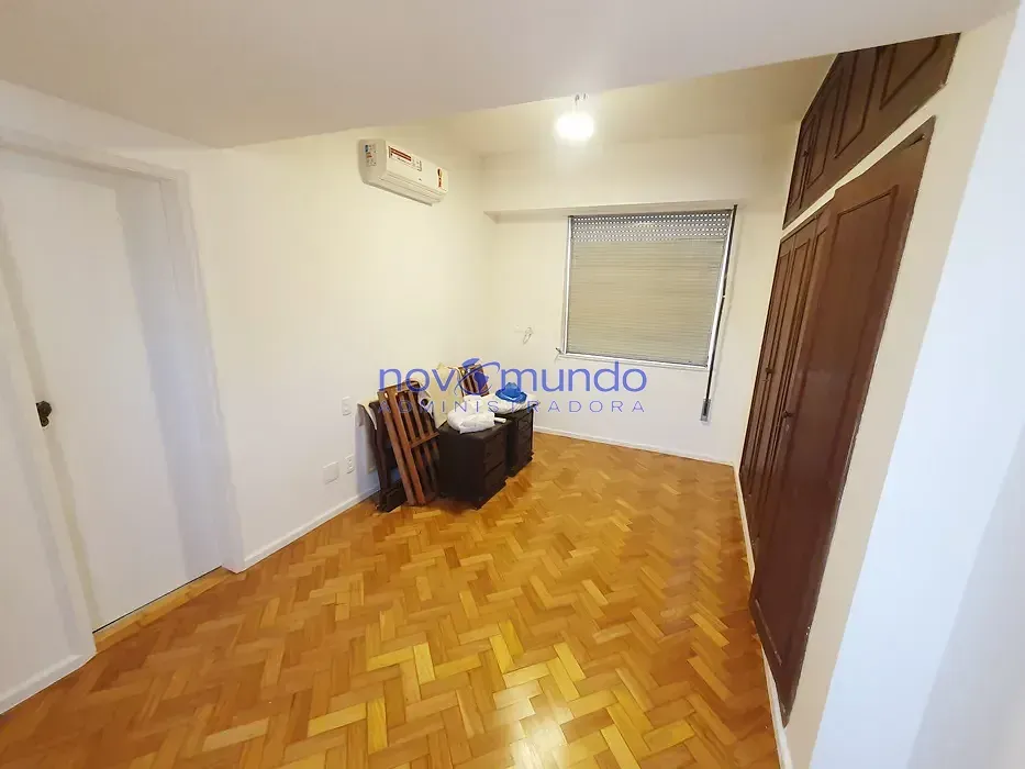 Furnished apartment with 3 bedrooms and 1 parking space — photo 14