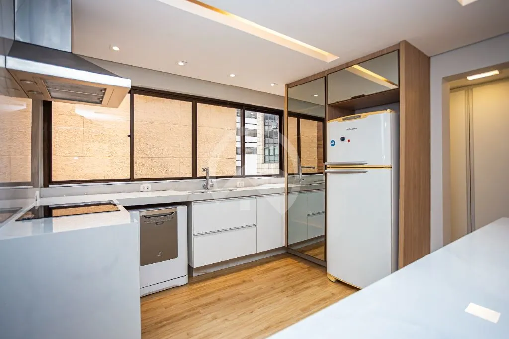 Furnished apartment, 107 m², with a dishwasher — photo 6