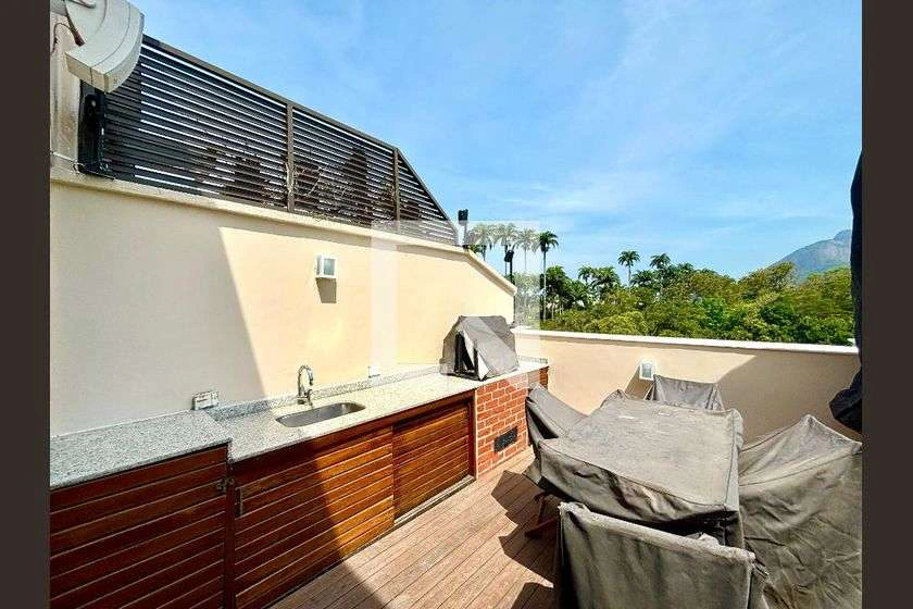 180 m² furnished apartment with open-plan kitchen — photo 15