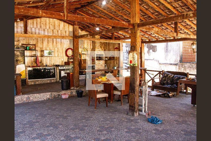 Furnished house with a gas stove and 4 bedrooms — photo 47